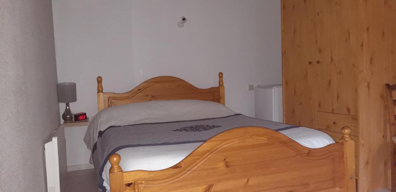 Montagne Ariegeoise Apartment Олюс-ле-Бан Екстериор снимка